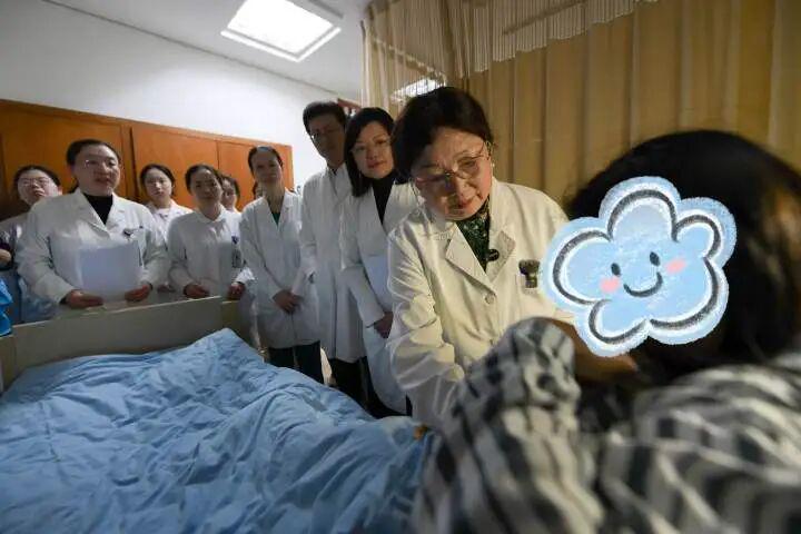 乌法115k欧元买断阿加波夫，结束租借正式加盟