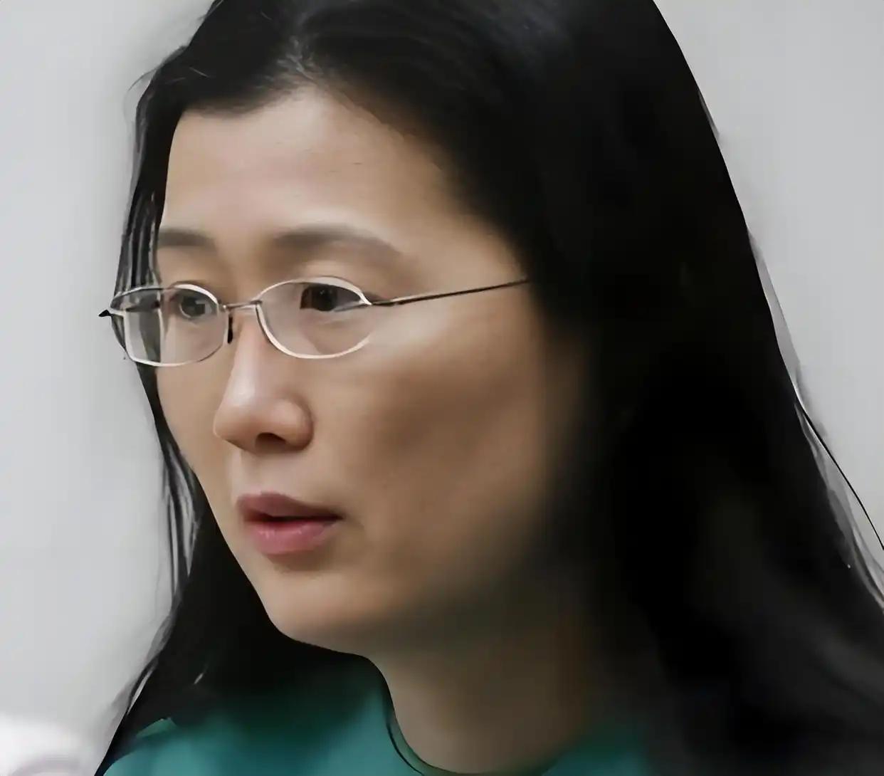 每体：皇马卡斯蒂亚撤销对中场塞斯特罗的处罚